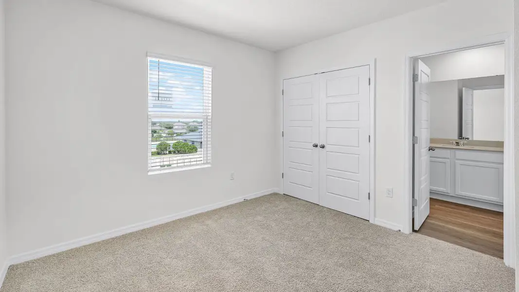Spacious, unfurnished interior of a new home in Brentwood, Davenport (Image 25). Spacious, unfurnished interior of a new home in Brentwood, Davenport (Image 25).