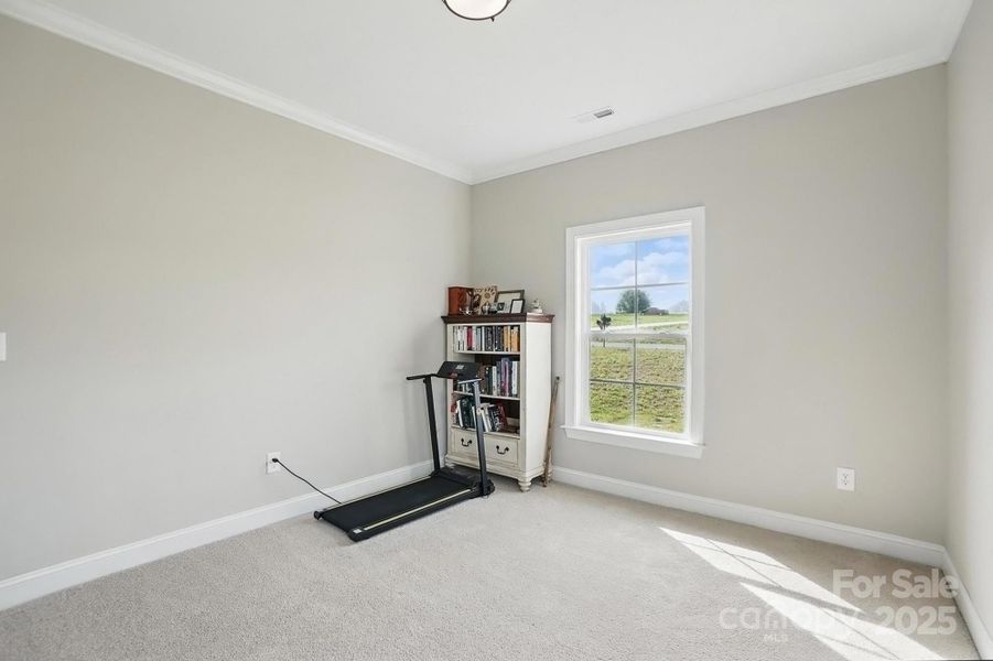 Image 42 of a home in .