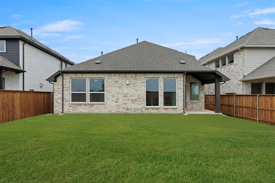 5530-burford-ln-celina-tx-backyard-rear-exterior