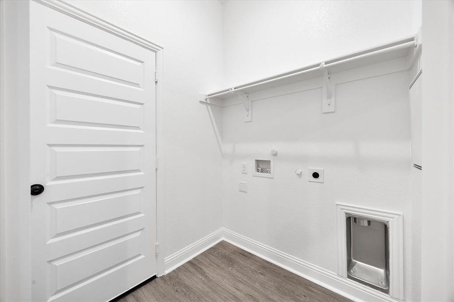 Spacious, unfurnished interior of a new home in Fox Landing, Caddo Mills (Image 20).