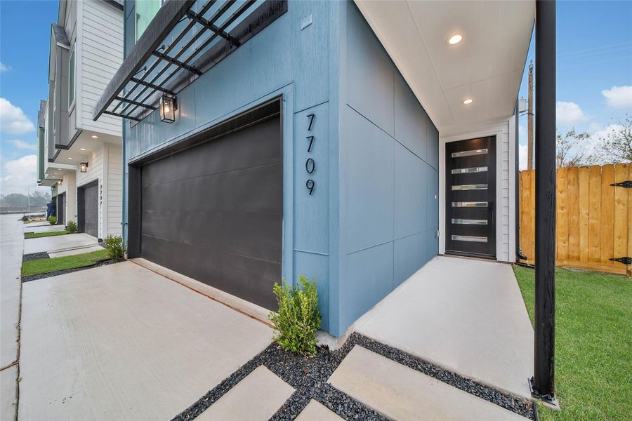 Exterior details and patio area of a home in , Houston (Image 4).