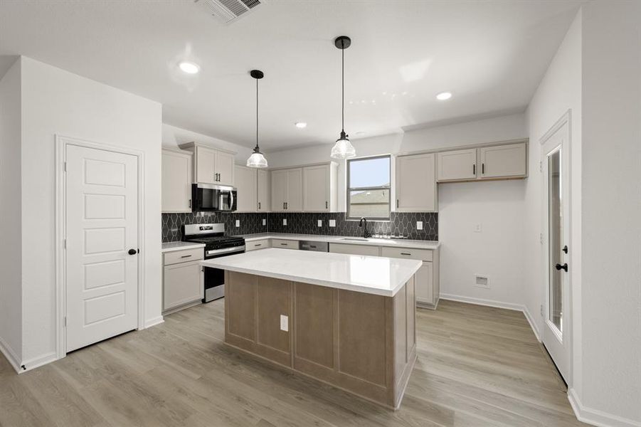 3132 Areca- Kitchen-2 3132 Areca- Kitchen-2