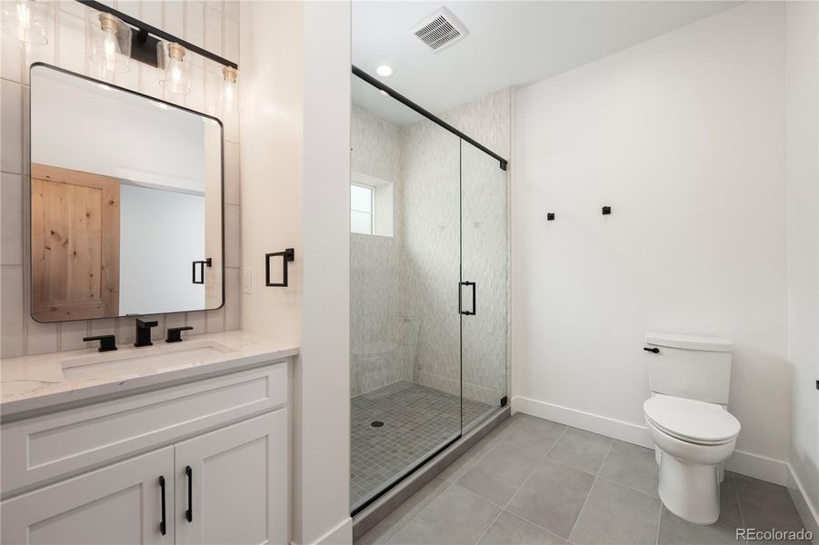 Furnished interior view inside a new home in , Granby (Image 19).