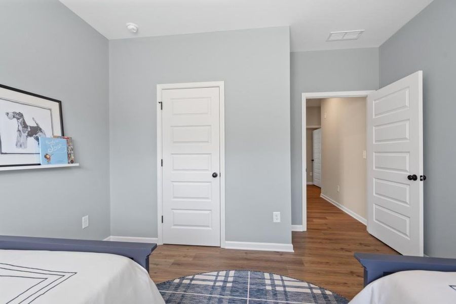 Furnished interior view inside a new home in Jones Ridge, Dallas (Image 30). Furnished interior view inside a new home in Jones Ridge, Dallas (Image 30).