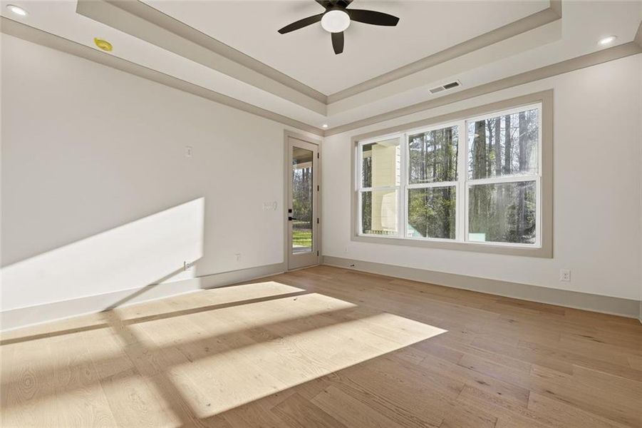 Spacious, unfurnished interior of a new home in , Sugar Hill (Image 35).