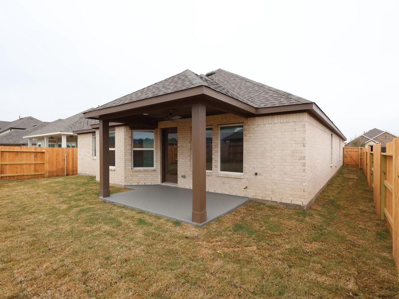Exterior details and patio area of a home in Sorella, Tomball (Image 4).