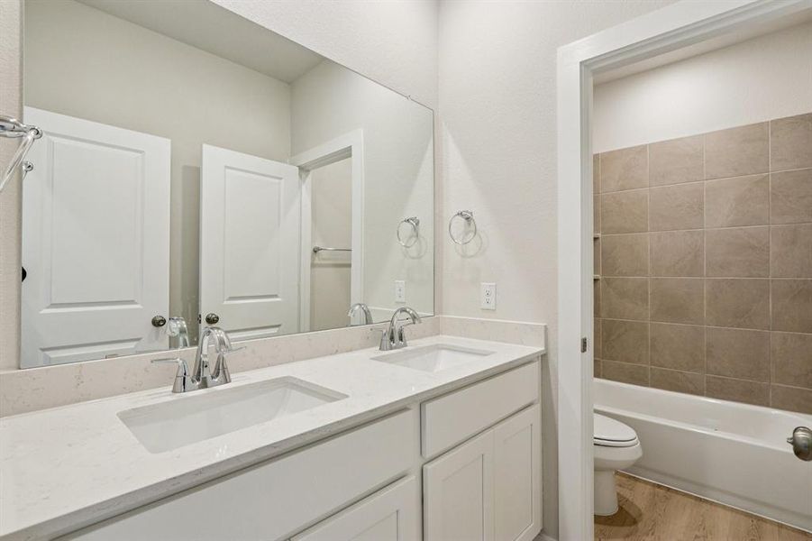 Furnished interior view inside a new home in Hickory Hill, Sherman (Image 14).