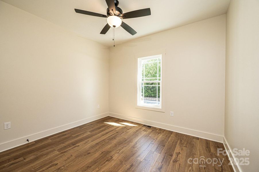 Spacious, unfurnished interior of a new home in , Hickory (Image 30).