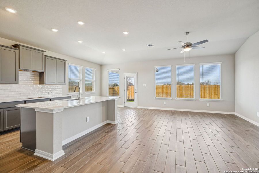 Image 46 of a home in Carmel Ranch.