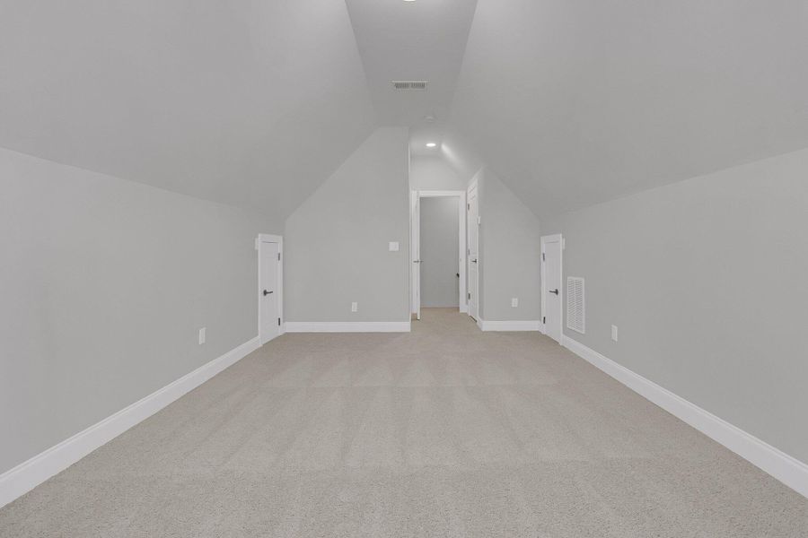 Spacious, unfurnished interior of a new home in Cherrywood Estates, Summerville (Image 41).