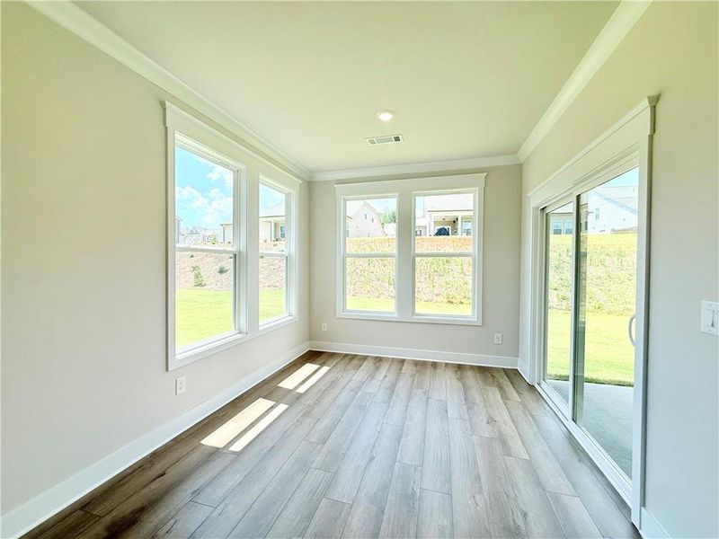 Spacious, unfurnished interior of a new home in Ponderosa Farms Reserve, Gainesville (Image 18).