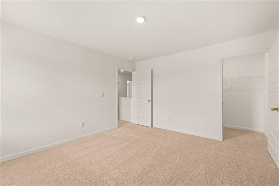 Spacious, unfurnished interior of a new home in Champion's Run, Lithonia (Image 18).