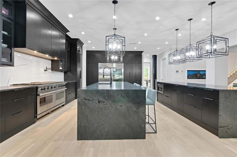 Furnished interior view inside a new home in , Roswell (Image 53).