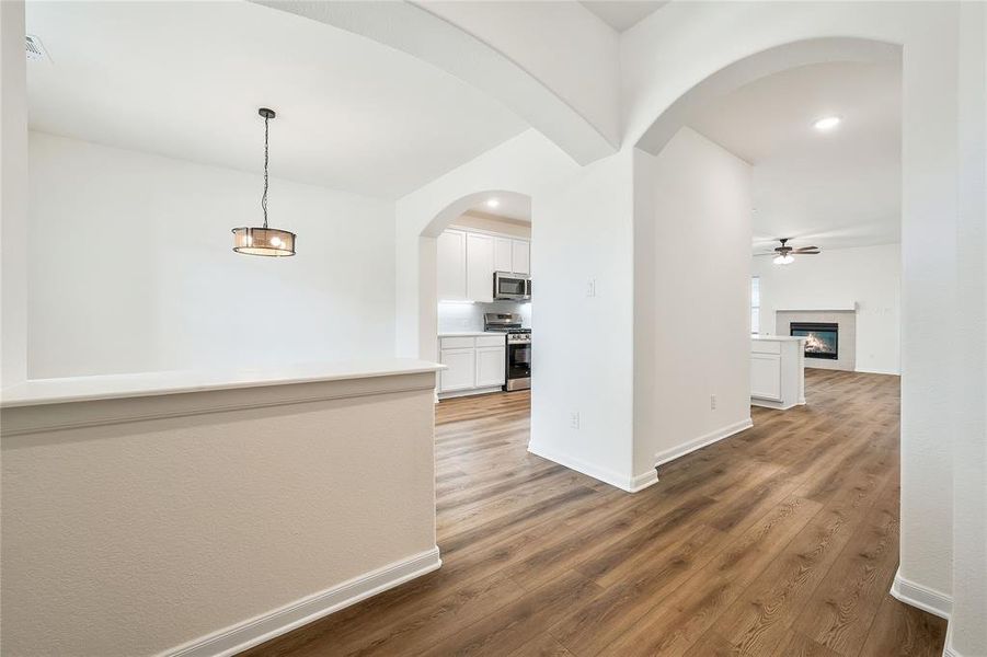 Spacious, unfurnished interior of a new home in La Terra, Celina (Image 20).