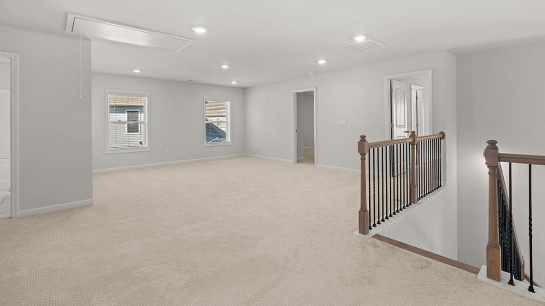 Spacious, unfurnished interior of a new home in Hamptons at Riverwood East, Dallas (Image 40). Spacious, unfurnished interior of a new home in Hamptons at Riverwood East, Dallas (Image 40).