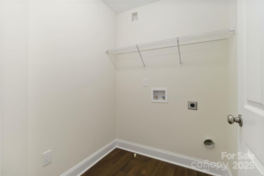 Spacious, unfurnished interior of a new home in , Monroe (Image 16).