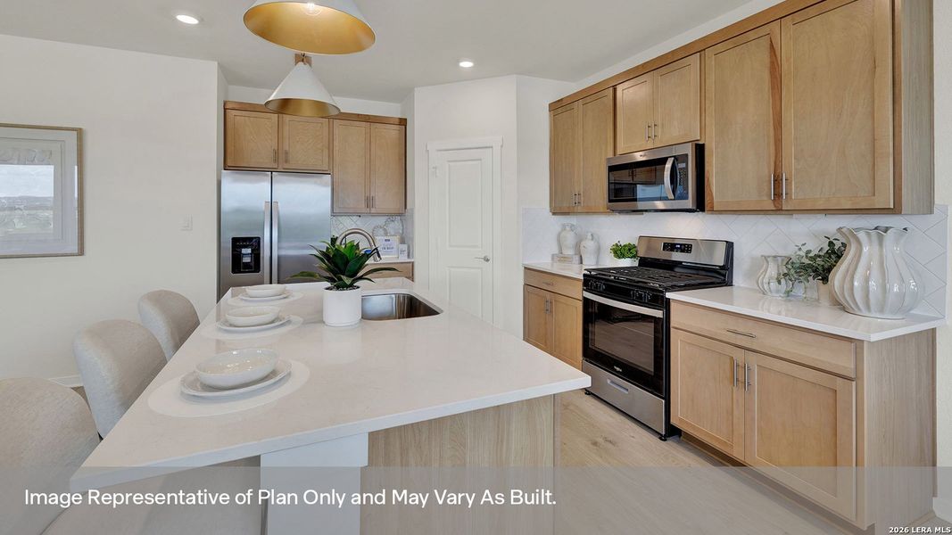 Furnished interior view inside a new home in Mayfair, New Braunfels (Image 15).