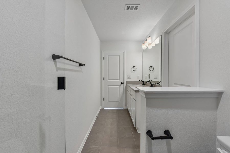 Furnished interior view inside a new home in Saddle Ridge at Wildhorse Ranch, Austin (Image 10).