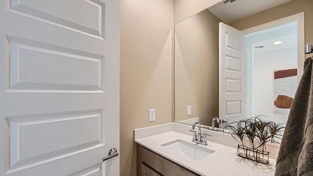 3524 Cottonwood Bath3 F1 Base5