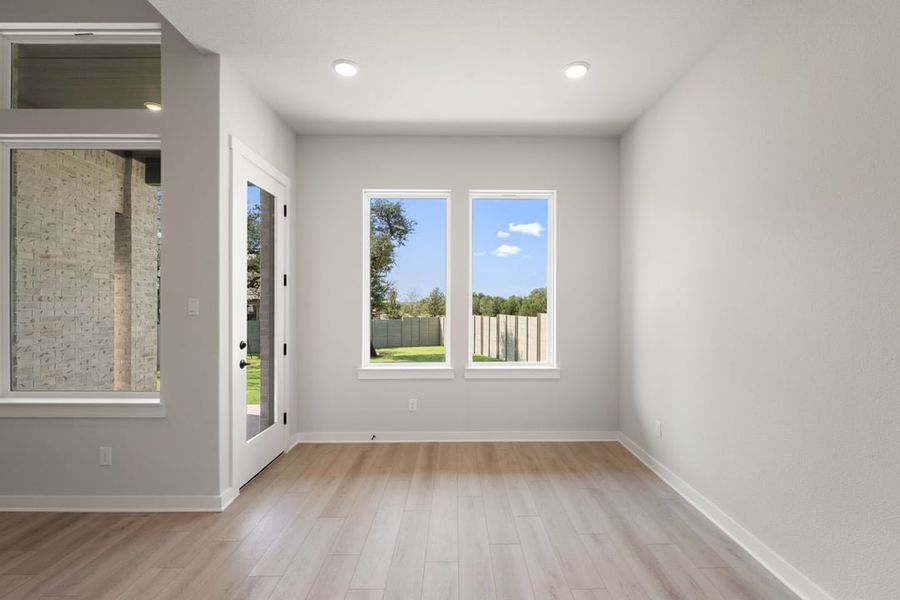 Spacious, unfurnished interior of a new home in Park Collection At Wolf Ranch, Georgetown (Image 38).
