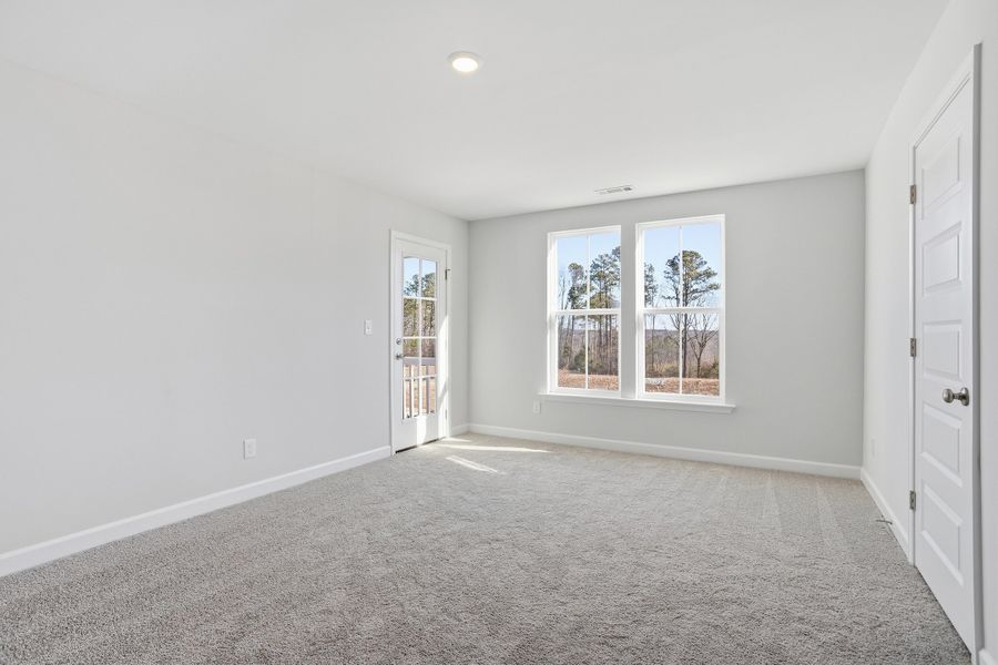 Spacious, unfurnished interior of a new home in Renaissance at White Oak, Garner (Image 28).