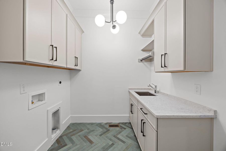 64-web-or-mls-IMG_0658 64-web-or-mls-IMG_0658