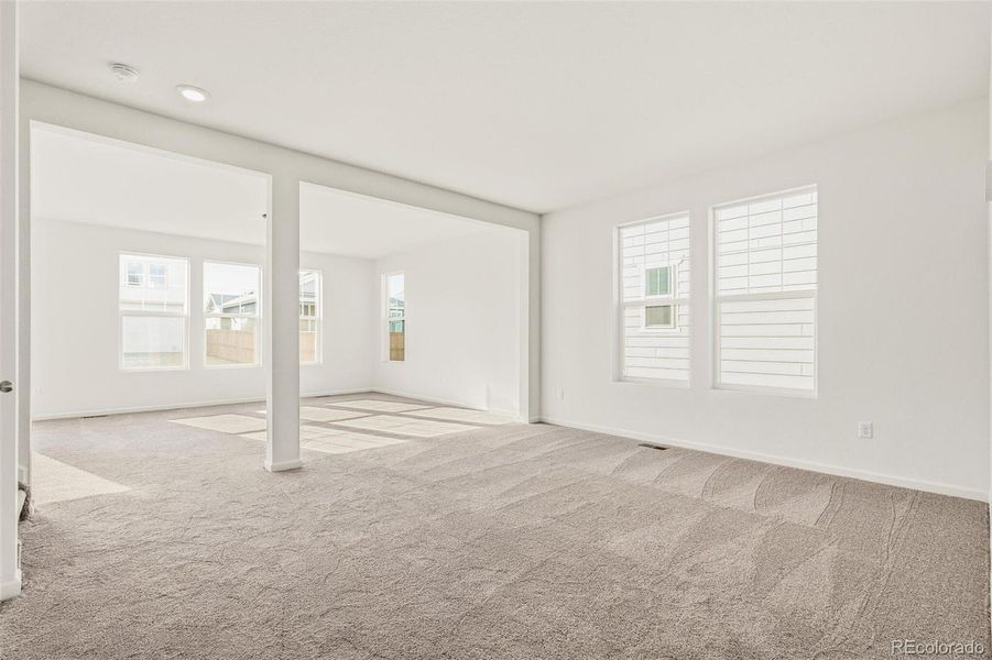 Spacious, unfurnished interior of a new home in Farmlore, Brighton (Image 25).