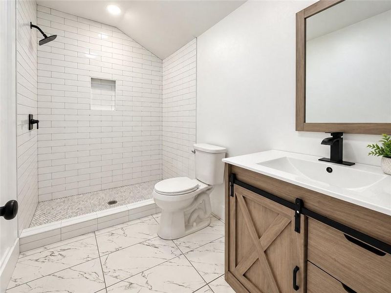 Furnished interior view inside a new home in , Winston (Image 14).