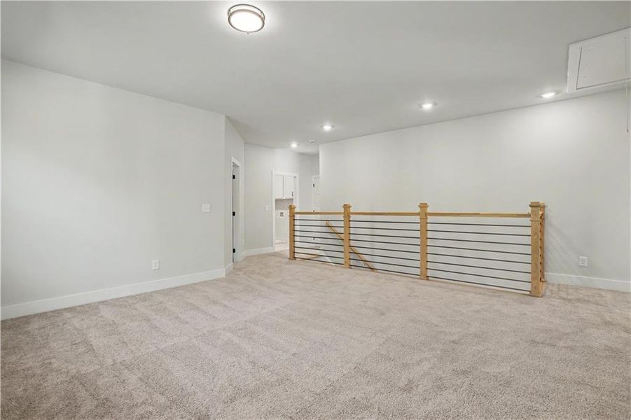 Spacious, unfurnished interior of a new home in , Jefferson (Image 23).