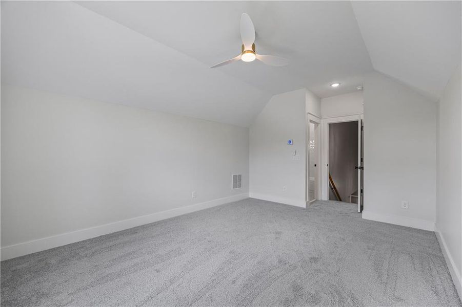Spacious, unfurnished interior of a new home in , Covington (Image 28).