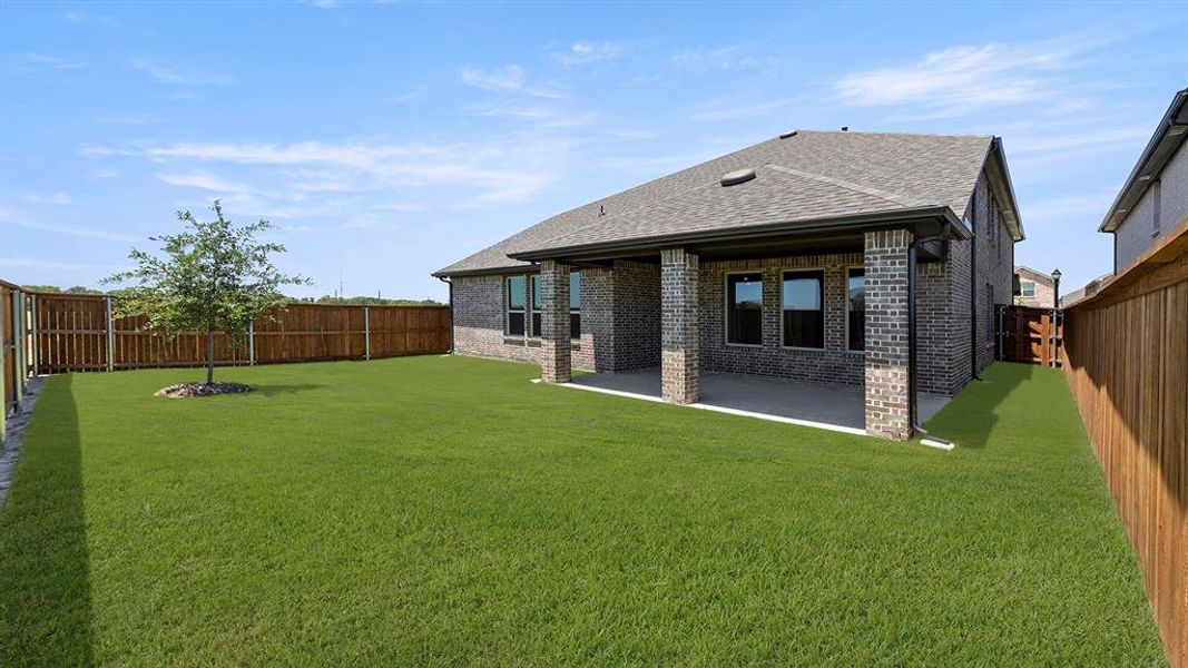 27. 1315 Burgess - Back (2)