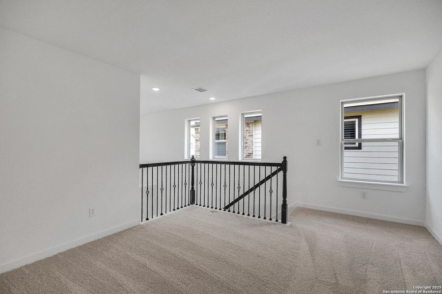 Spacious, unfurnished interior of a new home in Morgan Meadows, San Antonio (Image 13). Spacious, unfurnished interior of a new home in Morgan Meadows, San Antonio (Image 13).