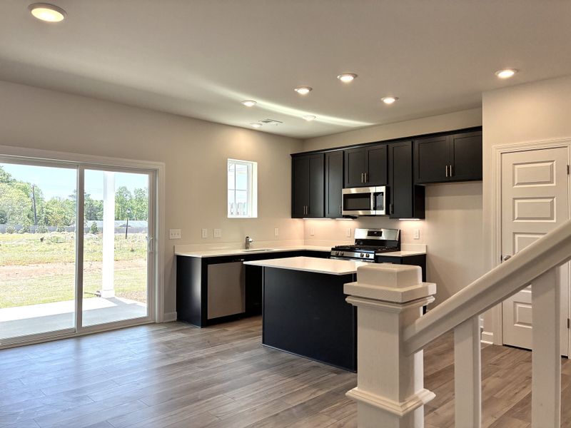 Furnished interior view inside a new home in Holly Ridge, Greenville (Image 7).