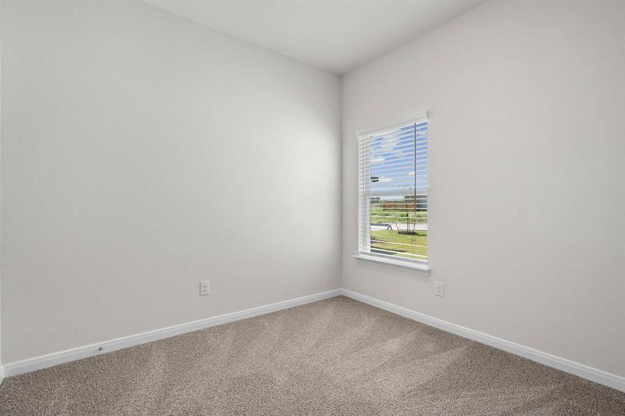 Spacious, unfurnished interior of a new home in Big Sky Estates, Ponder (Image 9).