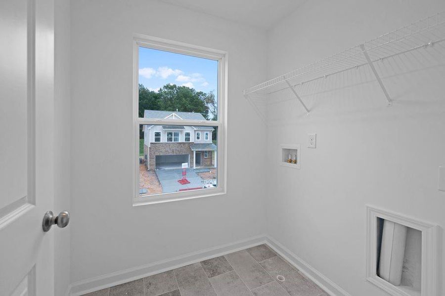 Spacious, unfurnished interior of a new home in Windance Lake, Loganville (Image 17).