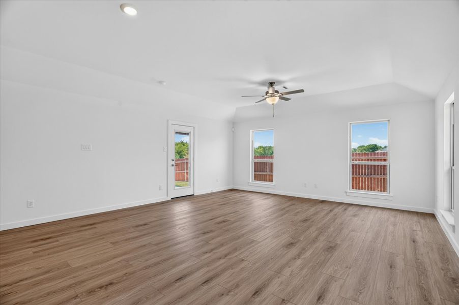 Representative unfurnished interior of a home built from the Belford by Cheldan Homes in Trail Creek, Cleburne (Image 26). Representative unfurnished interior of a home built from the Belford by Cheldan Homes in Trail Creek, Cleburne (Image 26).