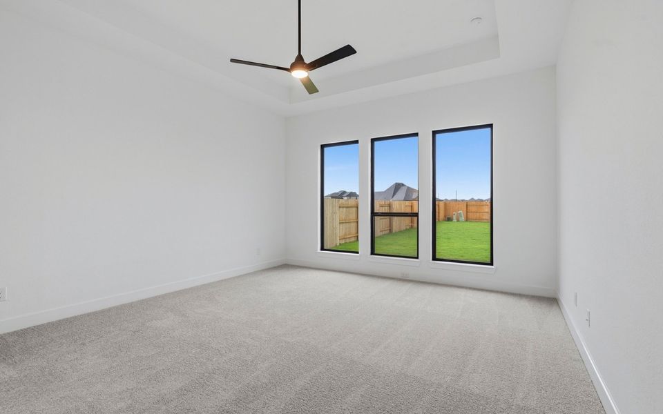 Spacious, unfurnished interior of a new home in Elyson, Katy (Image 16).
