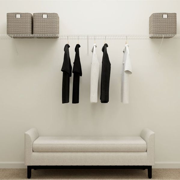 Halle II owners closet Halle II owners closet