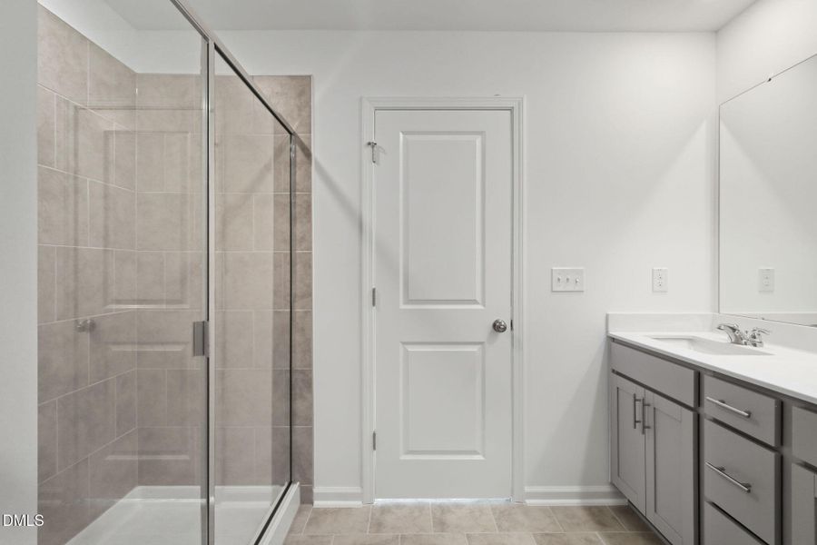 SUN_ElmGrove_Pic_Wyatt_QMI_31_Owners_Bat