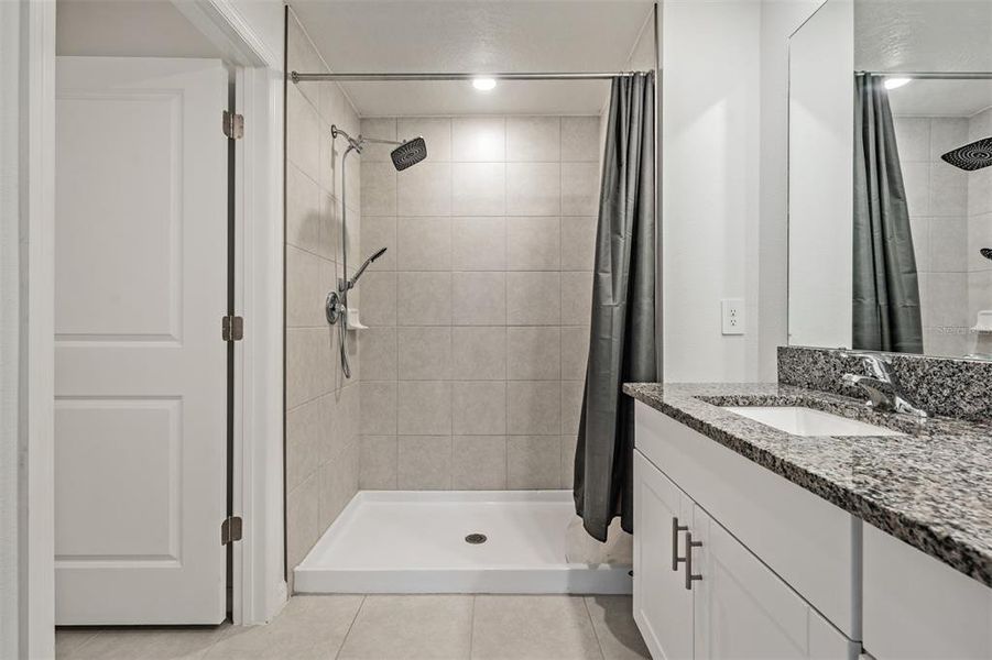 Furnished interior view inside a new home in , Tampa (Image 13).