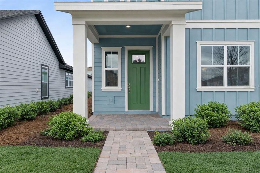 Exterior details and patio area of a home in Weslyn Park at Sunbridge, St. Cloud (Image 4).