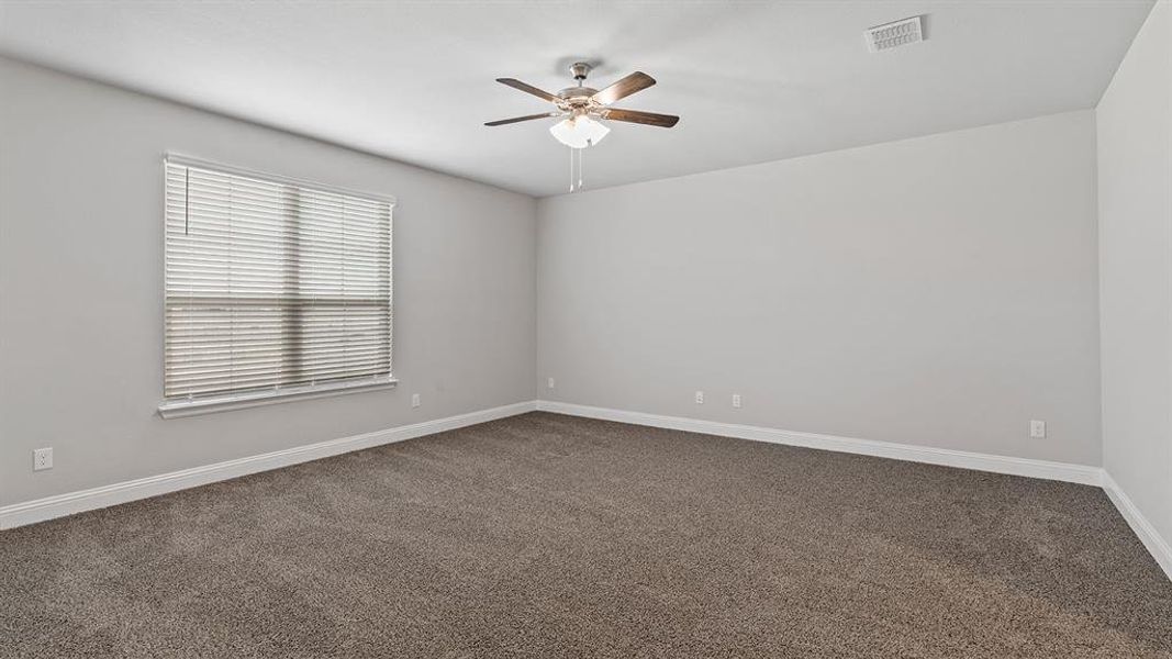 Spacious, unfurnished interior of a new home in Morningstar, Aledo (Image 31).