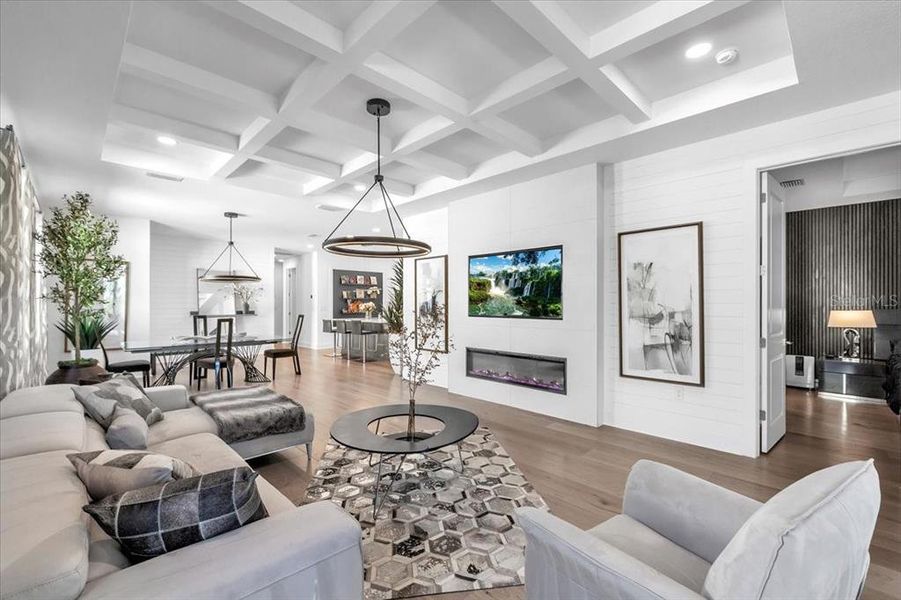 Community amenities in , Venice (Image 64).