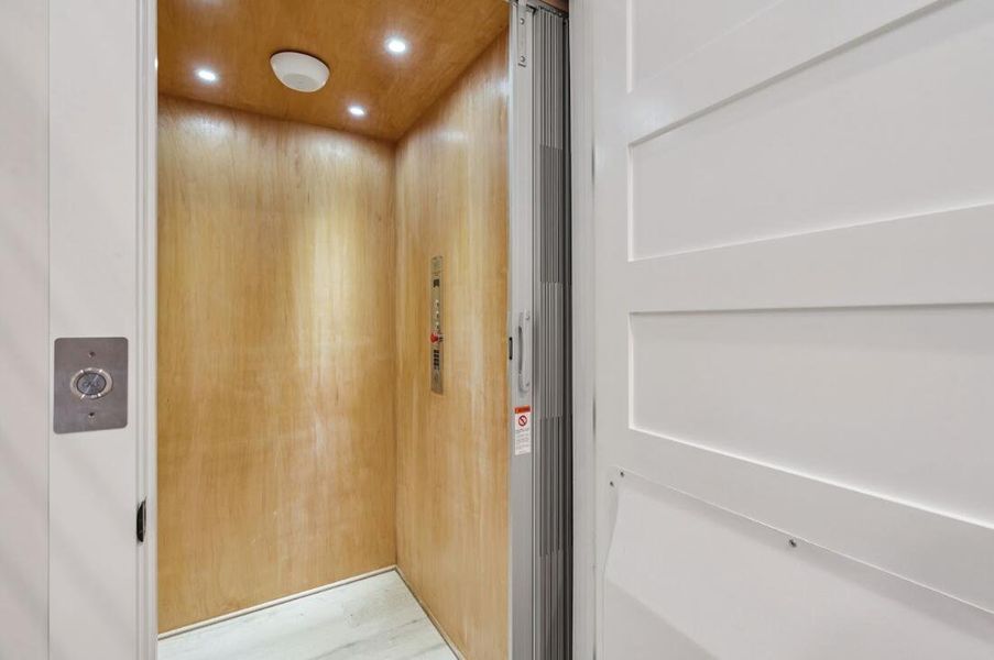 Image 69 of a home in .