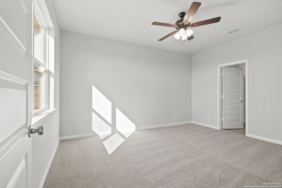 Spacious, unfurnished interior of a new home in Swenson Heights, Seguin (Image 14). Spacious, unfurnished interior of a new home in Swenson Heights, Seguin (Image 14).