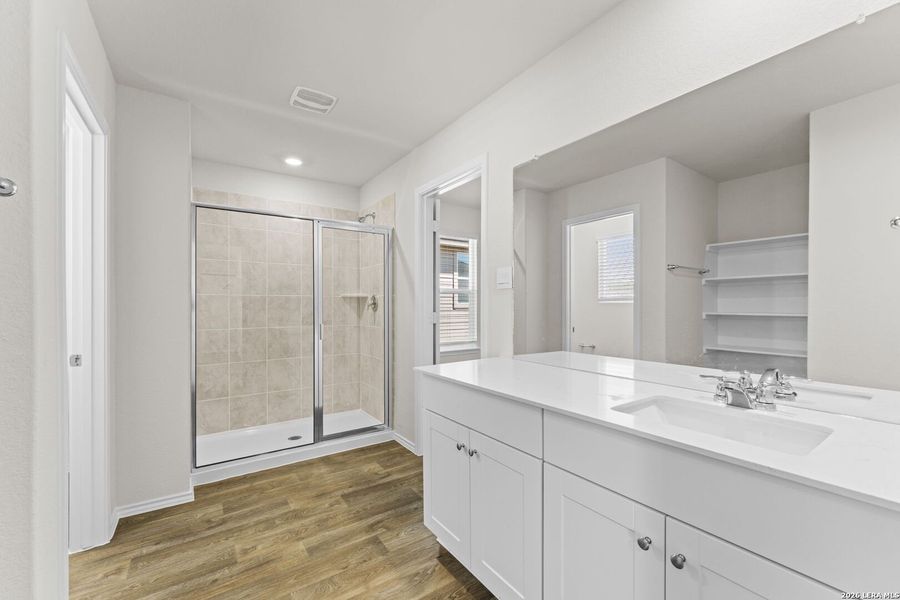 Furnished interior view inside a new home in Hunters Ranch, San Antonio (Image 9).