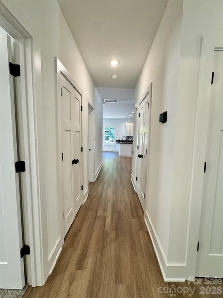 Spacious, unfurnished interior of a new home in , Landis (Image 27).