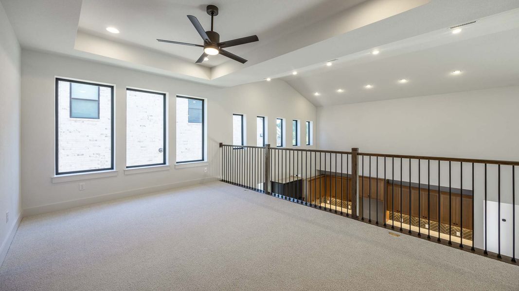 Spacious, unfurnished interior of a new home in Palmera Ridge, Leander (Image 16). Spacious, unfurnished interior of a new home in Palmera Ridge, Leander (Image 16).