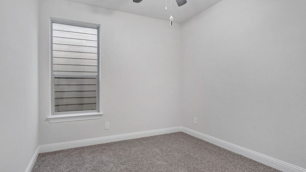 Spacious, unfurnished interior of a new home in Mustang Square, Plano (Image 21).