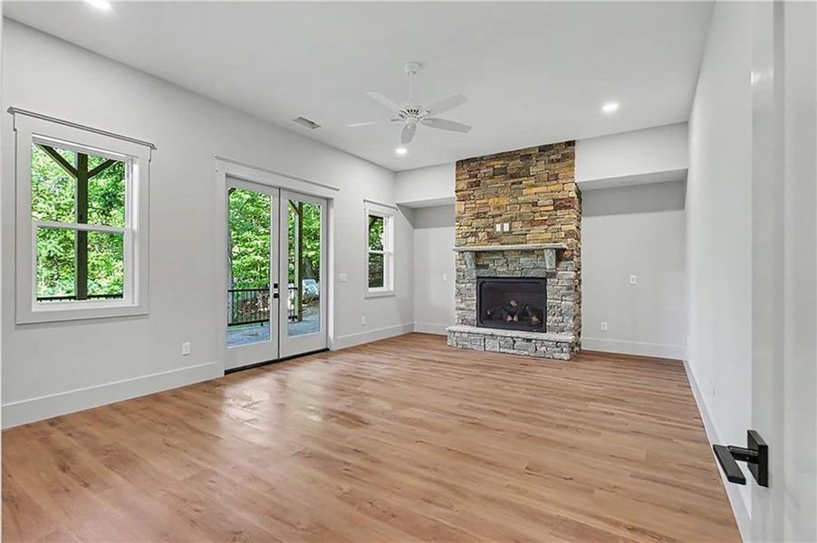 Spacious, unfurnished interior of a new home in , Morganton (Image 60). Spacious, unfurnished interior of a new home in , Morganton (Image 60).